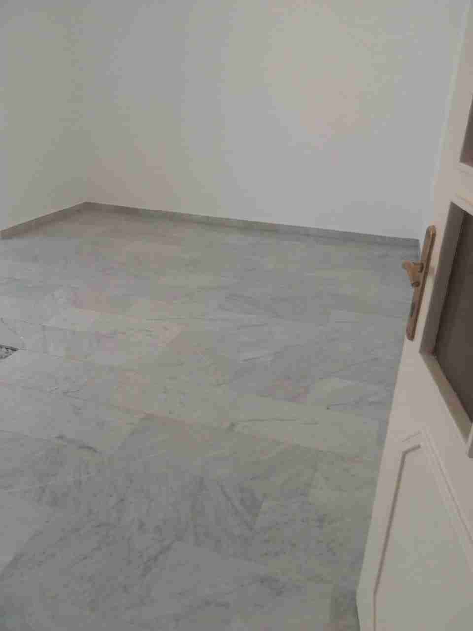 شقه فارغه للايجار خلدا قرب مدارس الدر المنثور
لا تنسَ أنك شاهدت هذا الإعلان في عنكبوت
2 نوم...