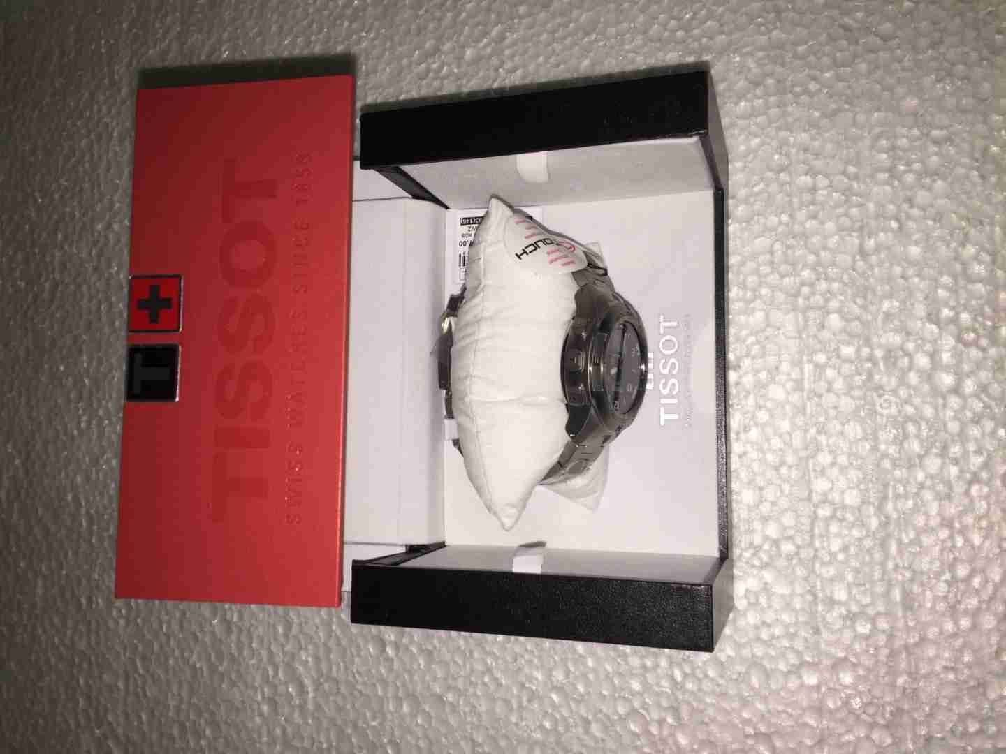 ساعة Tissot T-Touch II سويسرية جديدة للبيع فقط
لا تنسَ أنك شاهدت هذا الإعلان في عنكبوت
Tissot...