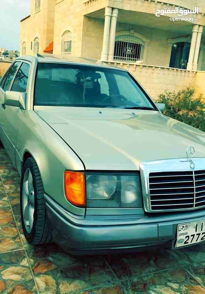 مرسيدس بطه بحال الوكاله للبيع او بدل على حديث
لا تنسَ أنك شاهدت هذا الإعلان في عنكبوت
سياره صلاة...