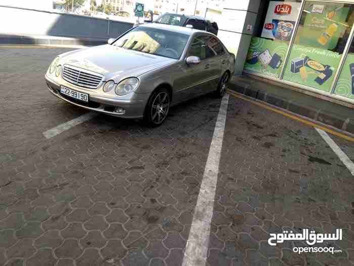 مرسيدس E200 موديل 2003 فل كامل وفحص كامل
لا تنسَ أنك شاهدت هذا الإعلان في عنكبوت
أولا : للجادين...