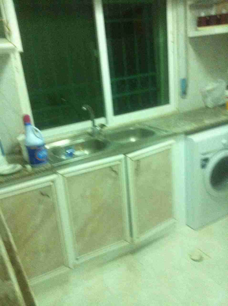 مطبخ للبيع
لا تنسَ أنك شاهدت هذا الإعلان في عنكبوت
مطبخ للبيع...