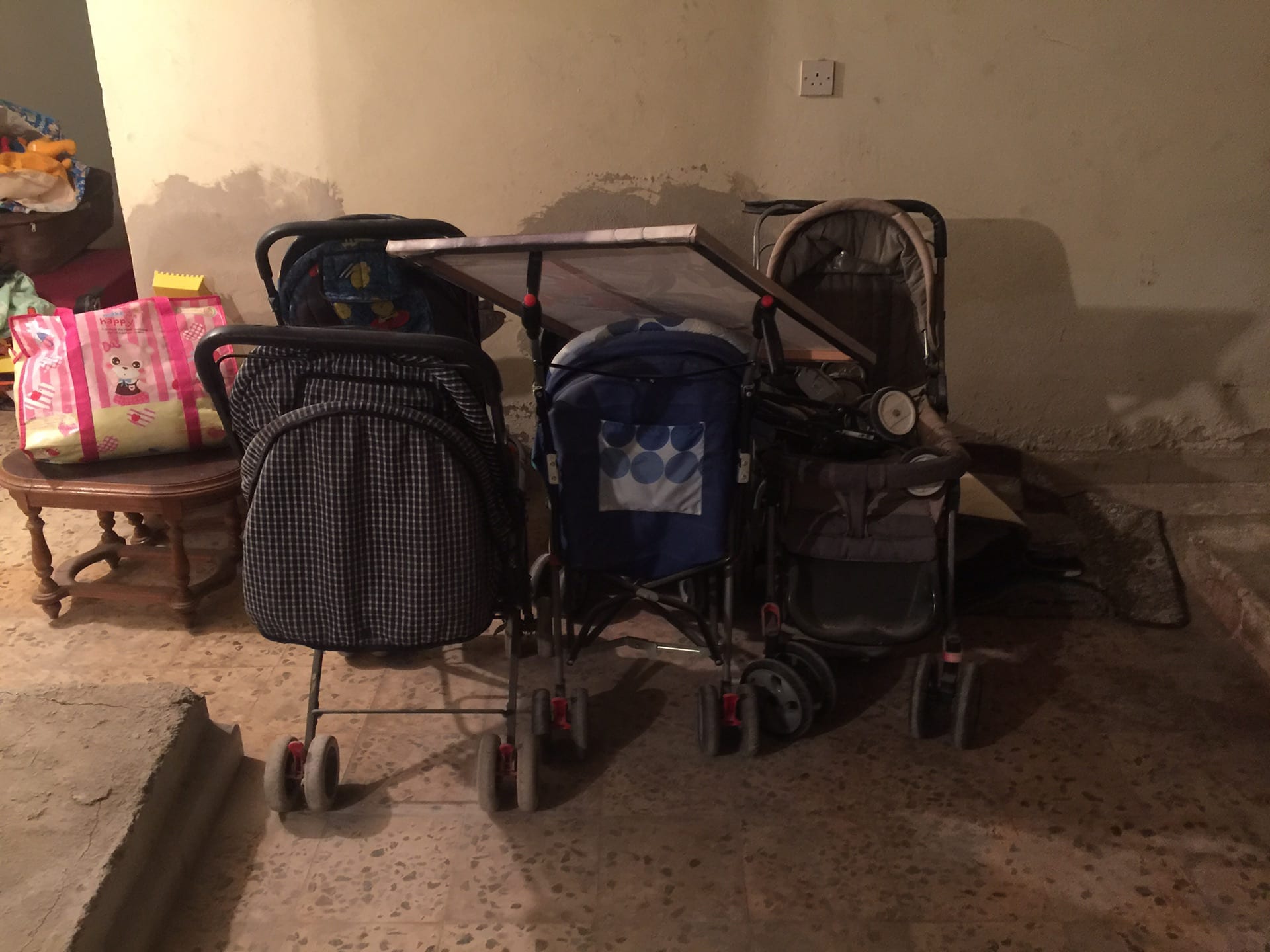 عربايات للبيع
لا تنسَ أنك شاهدت هذا الإعلان في عنكبوت
عربايات للبيع العدد 5 بحالة جيدة ولكنها...