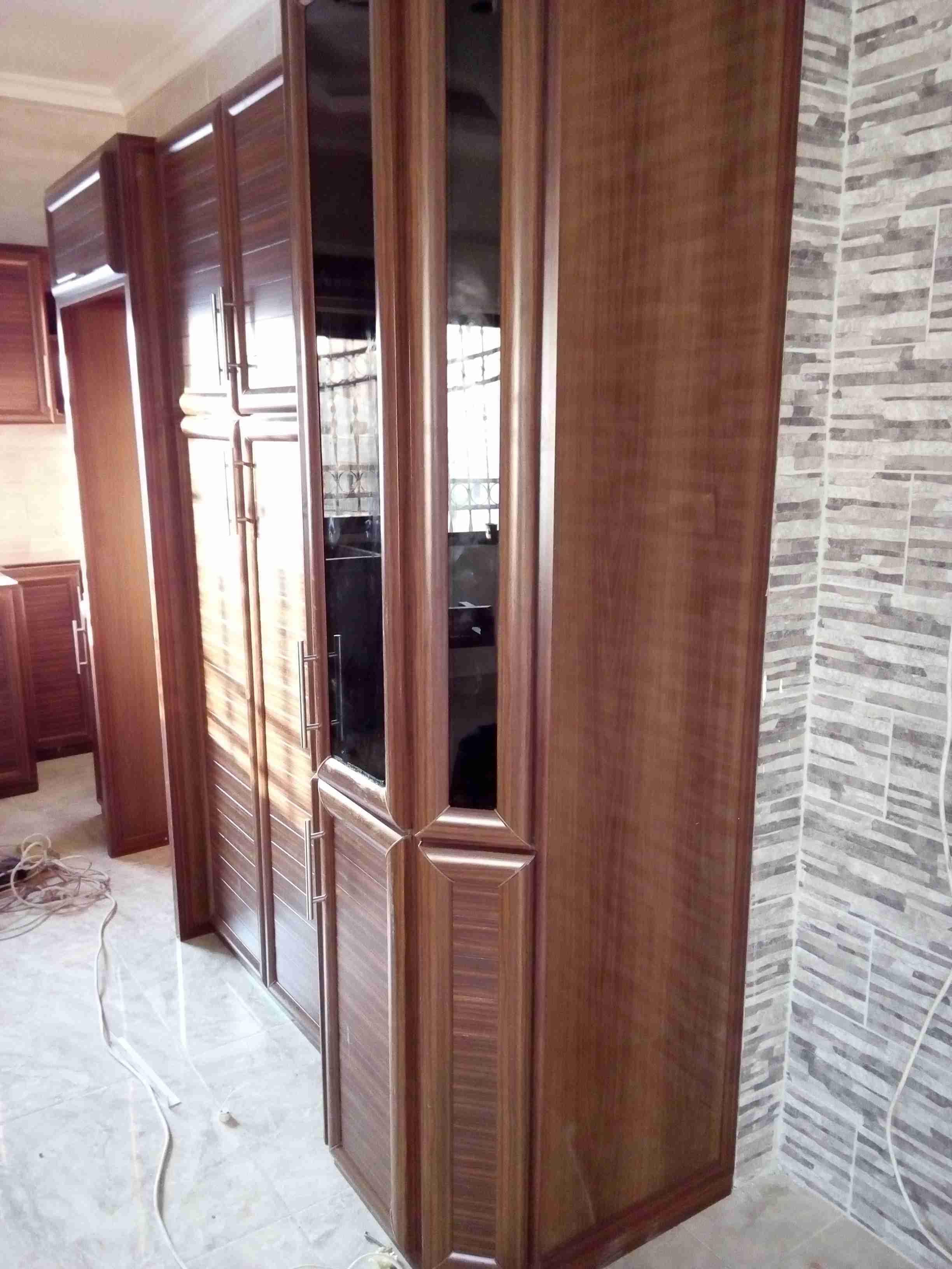 مطابخ كاش واقساط ومطابخ ستاندر 250×250 فقط 260 دينار خصم للاسكانات واسعار منافسة
لا تنسَ أنك شاهدت هذا الإعلان في عنكبوت...