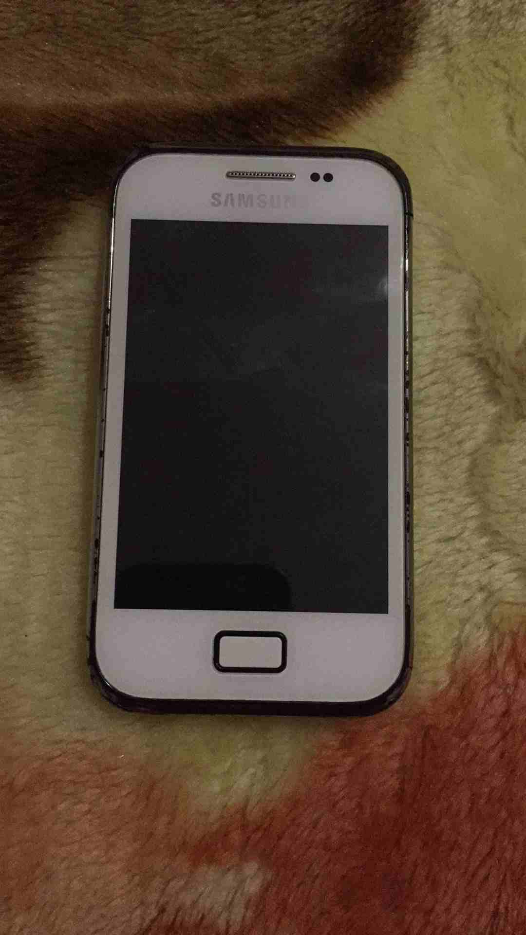 samsung galaxy ace
لا تنسَ أنك شاهدت هذا الإعلان في عنكبوت
تلفون سامسونج Ace
جهاز نظيف
وشغال 10...