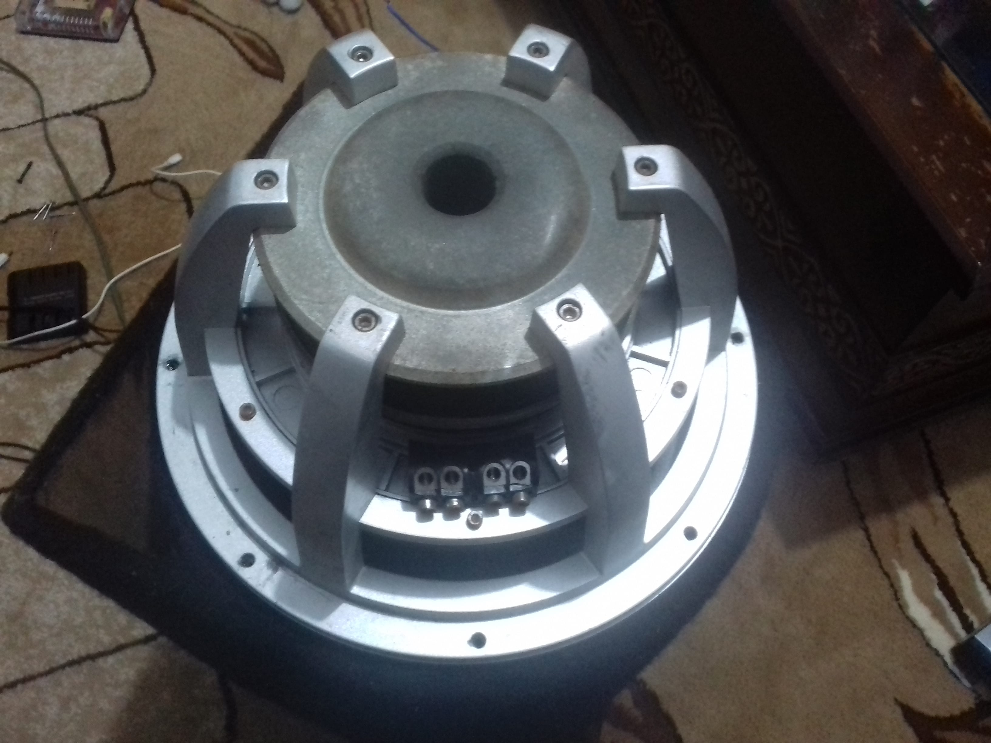 supwoofer ssiew AUDIO 12inch 2000w 1000RMS
لا تنسَ أنك شاهدت هذا الإعلان في عنكبوت
تفاصيل بصو...