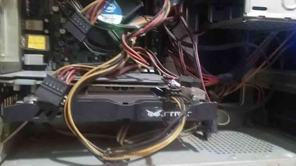 كمبيوتر العاب Gaming pc
لا تنسَ أنك شاهدت هذا الإعلان في عنكبوت
عندي جهاز مستعمل للبيع
Core...