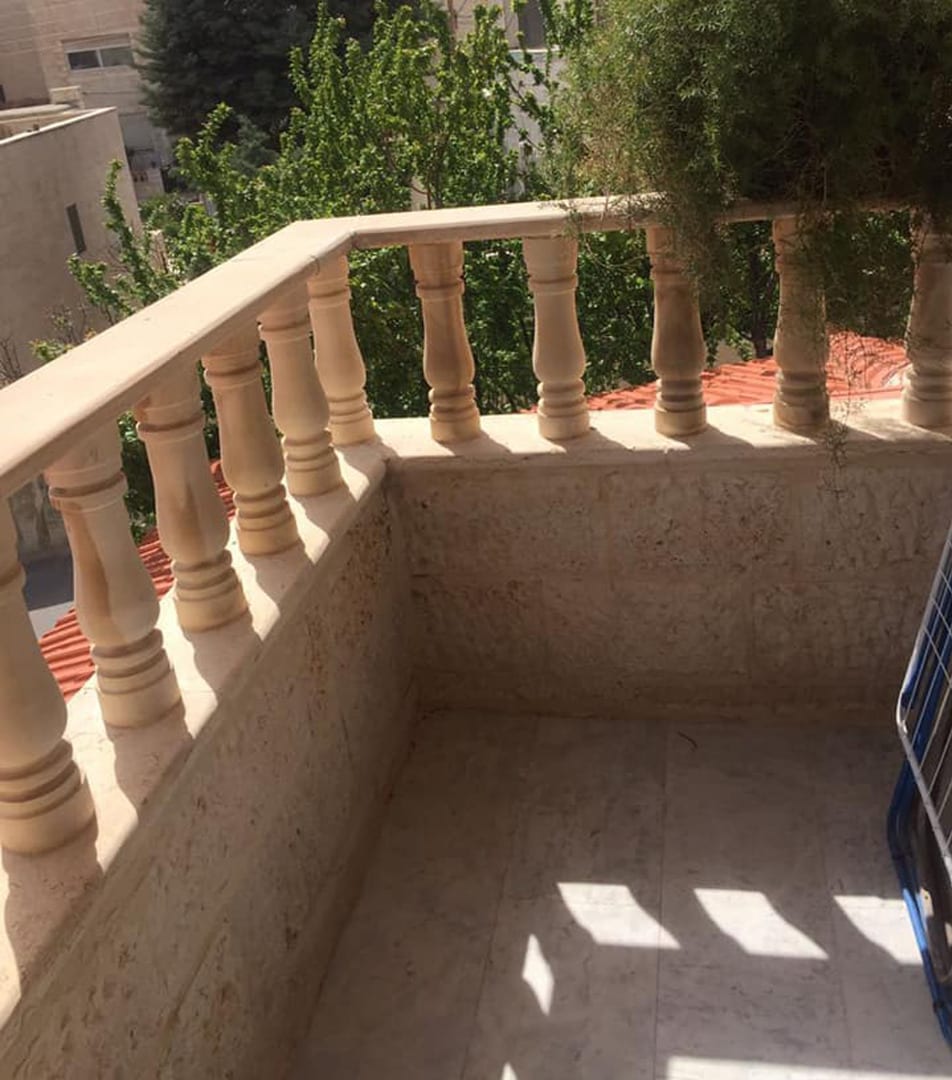 شقه للبيع 180 متر شارع المدينه المنوره قرب الهوليدي ان
لا تنسَ أنك شاهدت هذا الإعلان في عنكبوت...