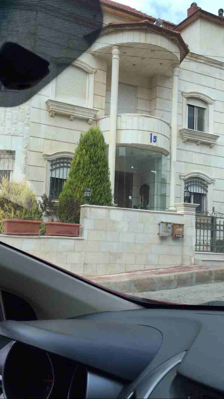 ڤيلا فخمة للبيع
لا تنسَ أنك شاهدت هذا الإعلان في عنكبوت
كاملة المواصفات إطلالة مميزة سرداب ارضي ا...