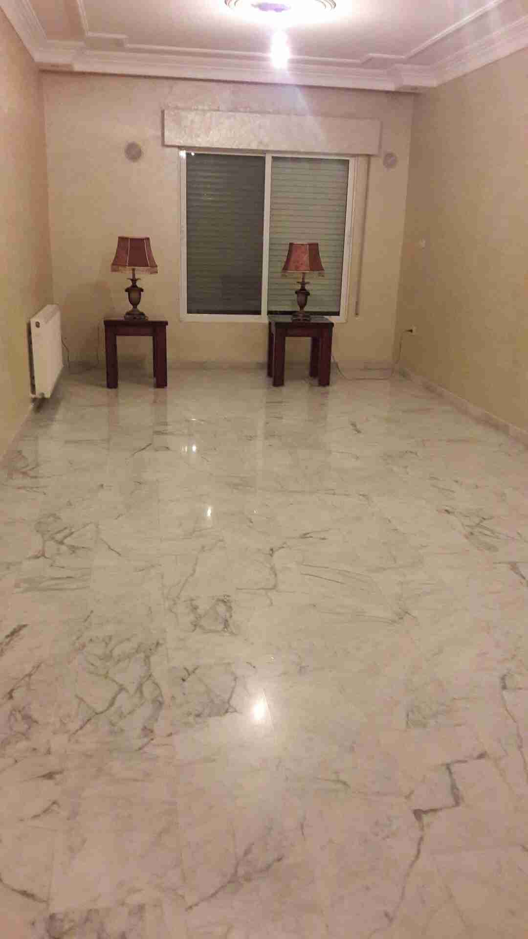 شقة مميزه للبيع مساحتها 170 متر مربع مقابل نادي السيارات الملكي
لا تنسَ أنك شاهدت هذا الإعلان في عنكبوت...