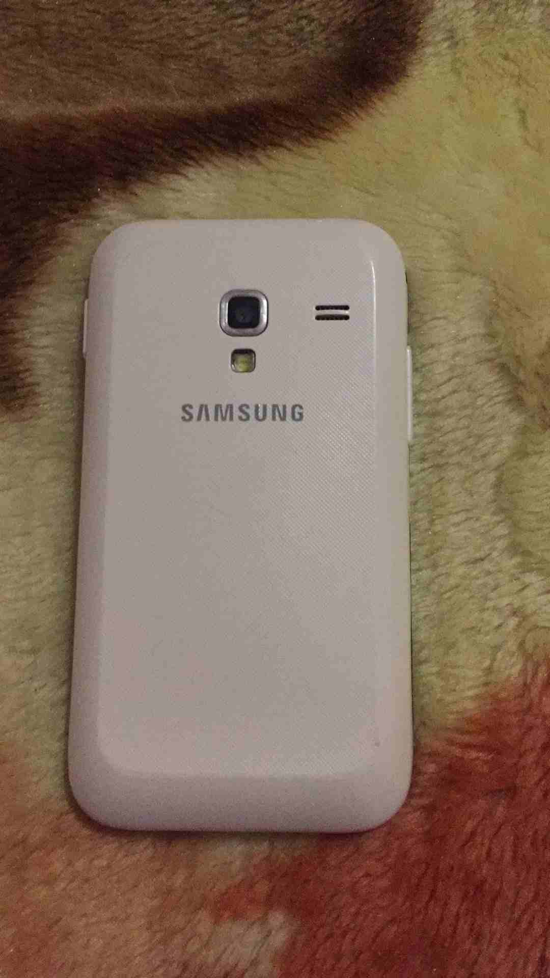 samsung galaxy ace
لا تنسَ أنك شاهدت هذا الإعلان في عنكبوت
تلفون سامسونج Ace
جهاز نظيف
وشغال 10...