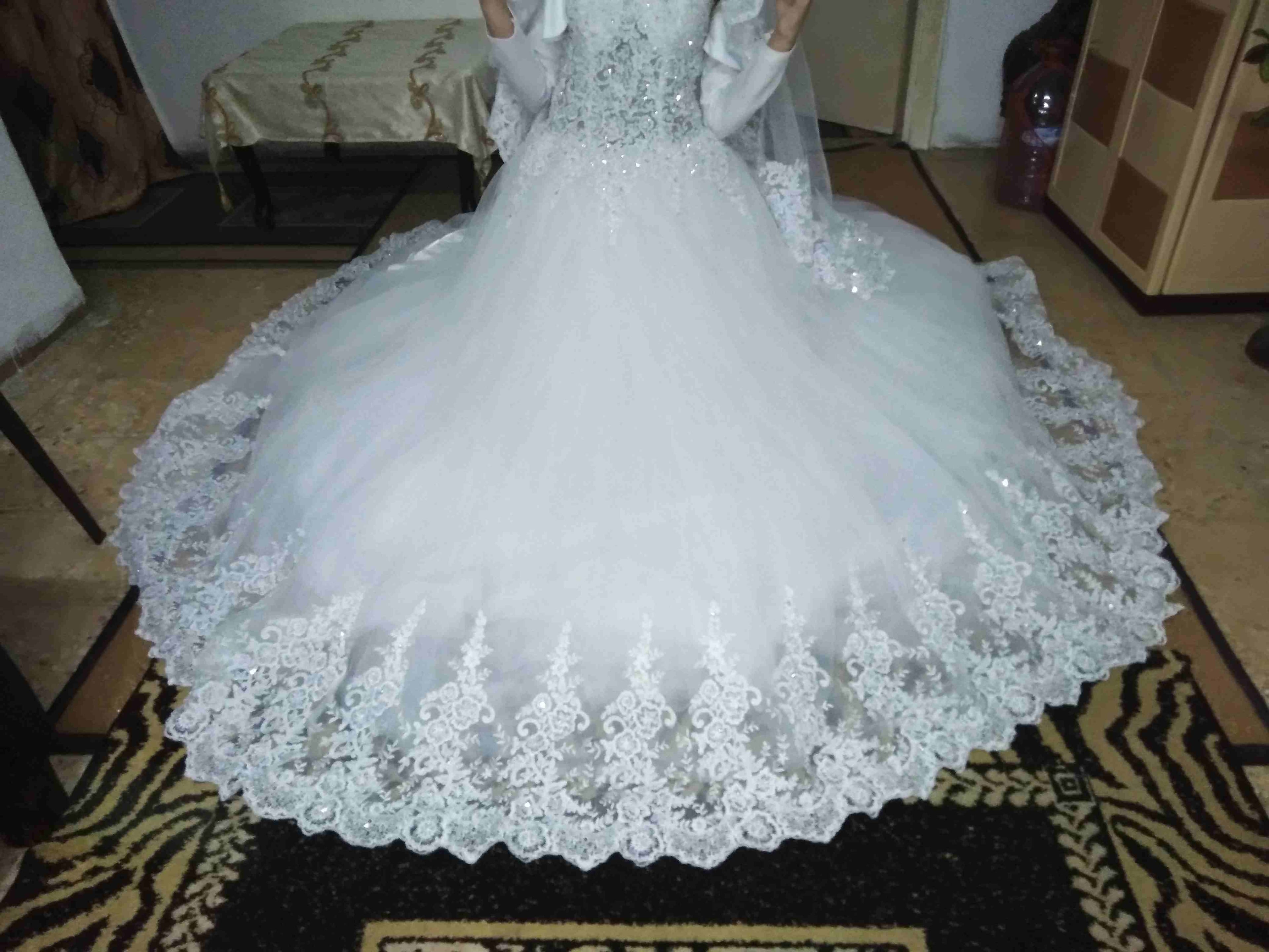 بدله عروس كامله الاغراض اللاجيار بسعر مغري جدا مع باقه ورد الاستفسار 0781585167
لا تنسَ أنك شاهدت هذا الإعلان في عنكبوت...