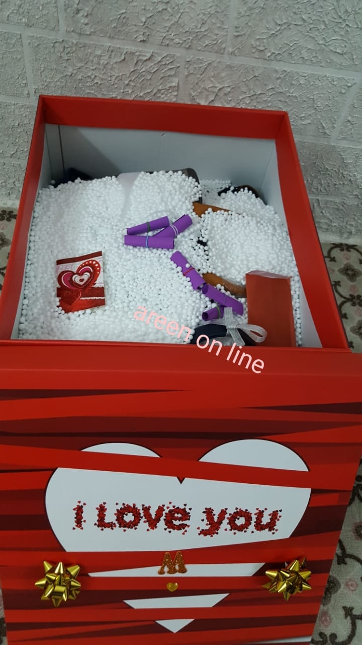 يوجد هدايا حسب ميزانيتك في خدمه توصيل لكل المملكه
لا تنسَ أنك شاهدت هذا الإعلان في عنكبوت
يوج...