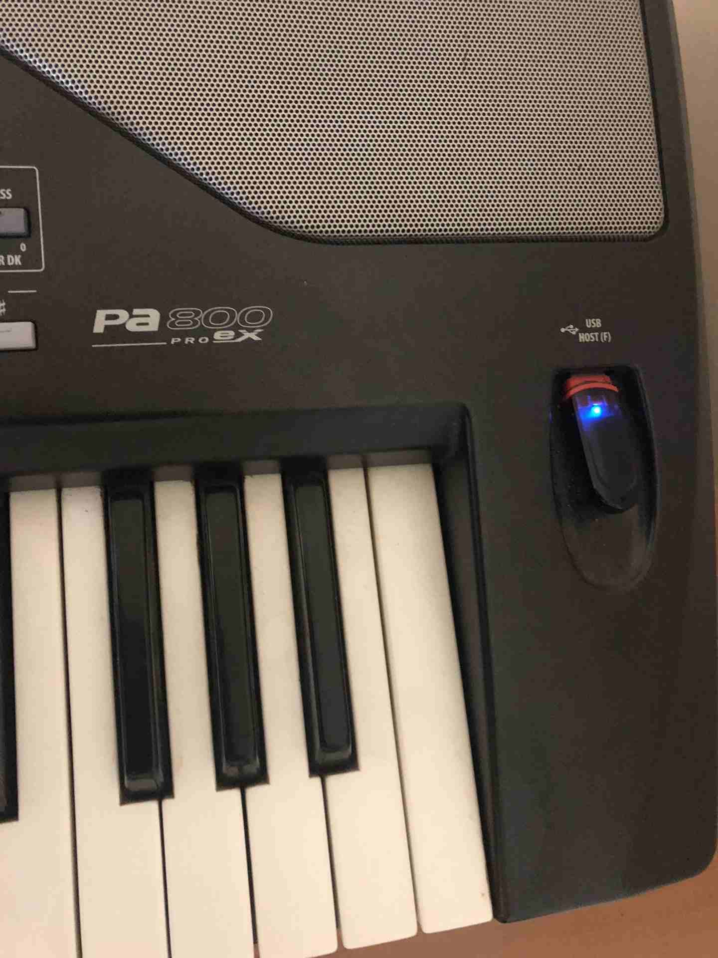 KORG PA 800 EX PRO
لا تنسَ أنك شاهدت هذا الإعلان في عنكبوت
اورج KORG شرقي و غربي .. نظيف ..... اس...