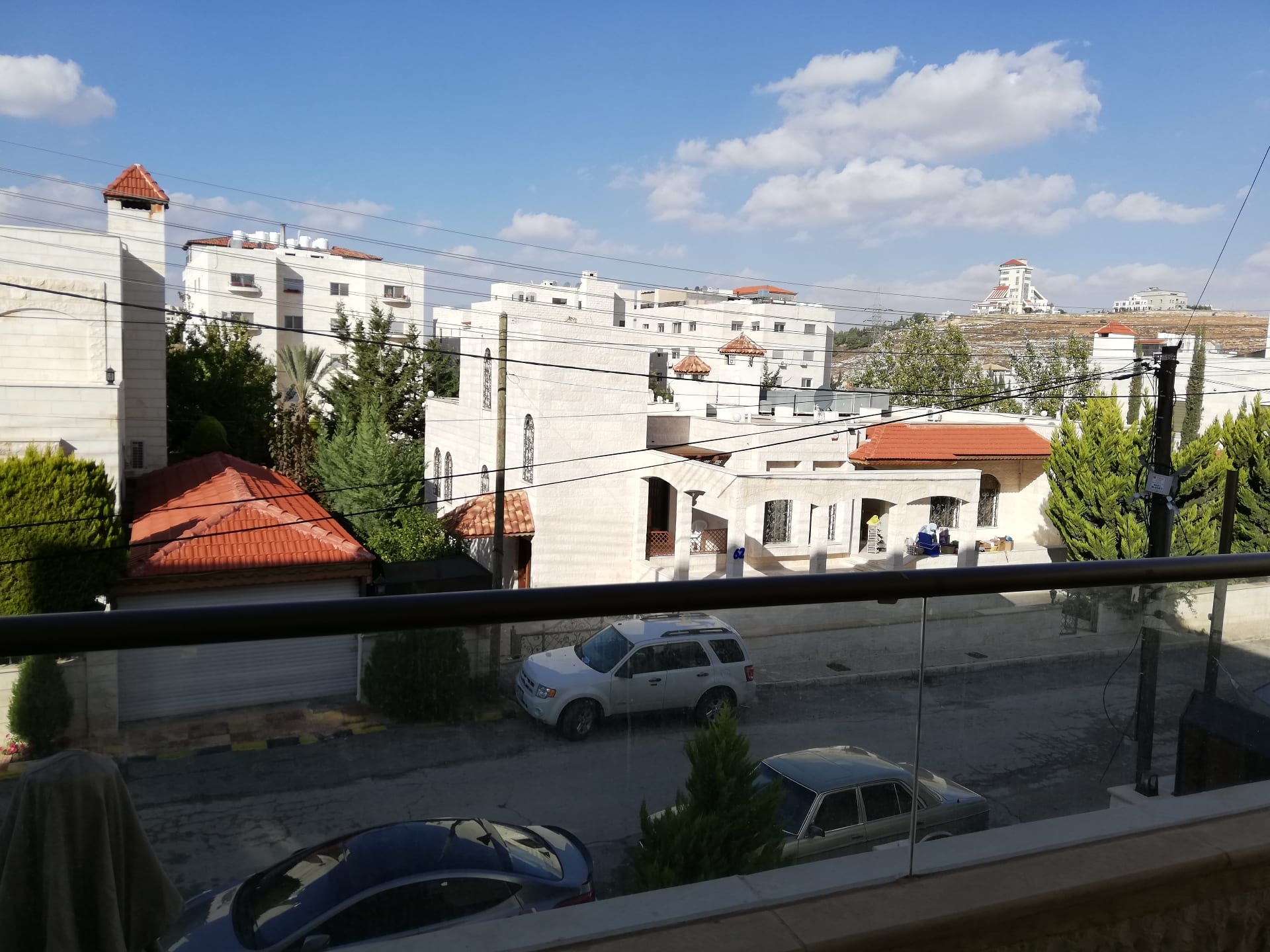 Furnitured apartment in excellent condition for rent
لا تنسَ أنك شاهدت هذا الإعلان في عنكبوت...
