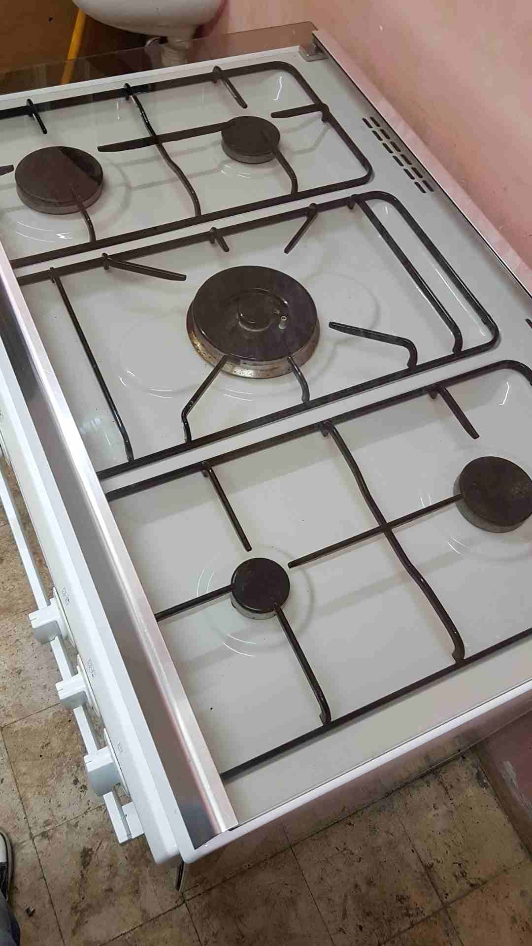 غاز ايطالي بحالة الوكالة
لا تنسَ أنك شاهدت هذا الإعلان في عنكبوت
غاز صناعه ايطالية اصلي خمس عيون...