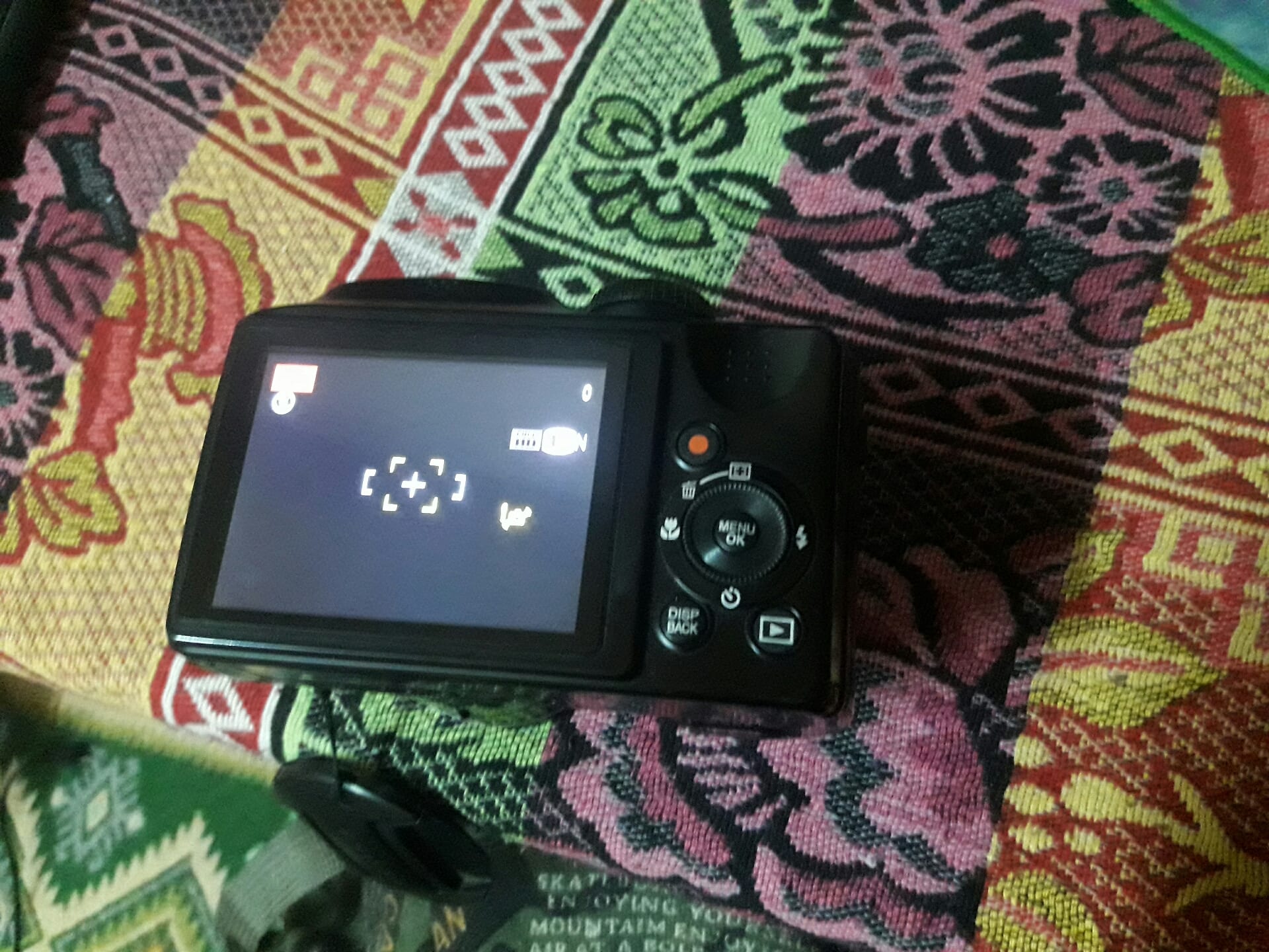 كاميرا فوجي فلم للبدل
لا تنسَ أنك شاهدت هذا الإعلان في عنكبوت
كاميرا الزوم الرهيب 30x
كامارا...