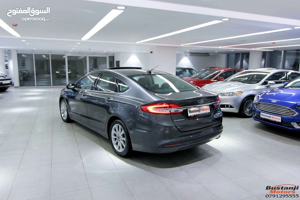 فــورد فــيــوجــن SE / تــيــتــانــيــوم / SE SPORT
لا تنسَ أنك شاهدت هذا الإعلان في عنكبوت...