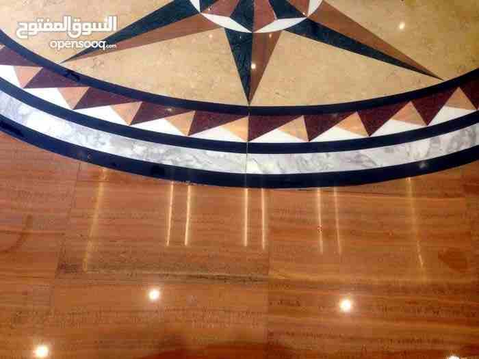 جلي وتنظيف جميع انواع البلاط والسيراميك والباركيه والبورسلان والرخام 0796240380
لا تنسَ أنك شاهدت هذا الإعلان في عنكبوت...