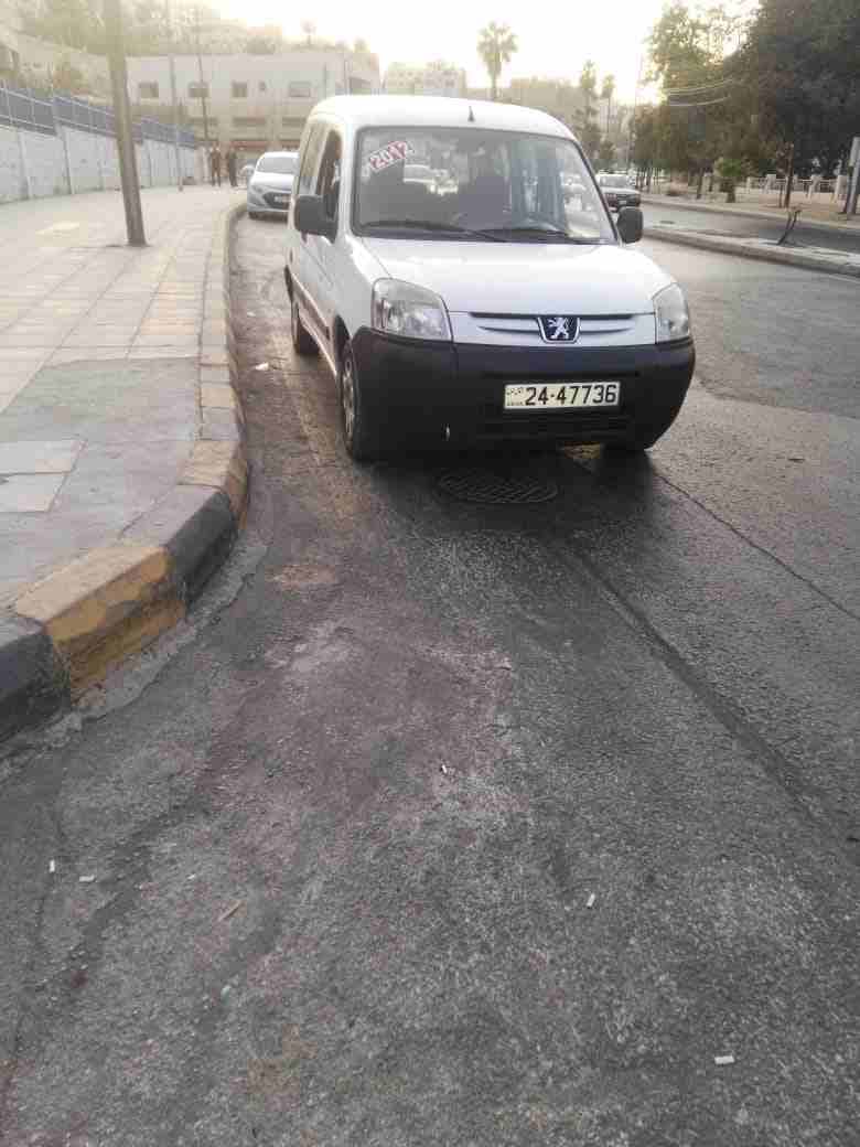 بيجو بارتنر ركاب للبيع
لا تنسَ أنك شاهدت هذا الإعلان في عنكبوت
بيجو بارتنر ركاب 5 كراسي
ممكن طوي...