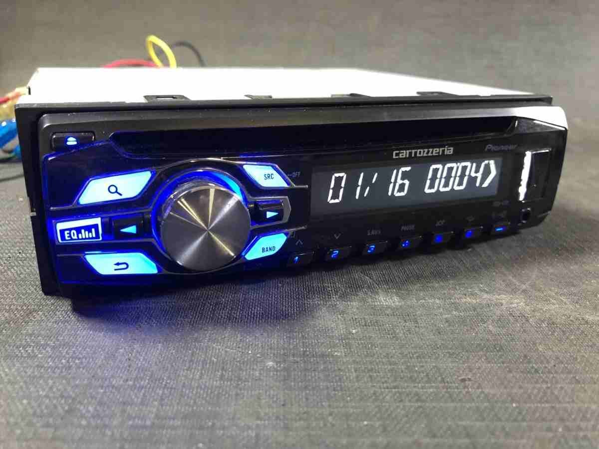 مسجل بايونير Pioneer Carrozzeria ياباني أصلي CD / MP3 / AUX / USB
لا تنسَ أنك شاهدت هذا الإعلان في عنكبوت...