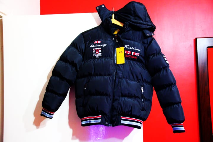 جاكيت اطفال شتوي مبطن بطاقية جديد للبيع KIDS WINTER JACKET with cap NEW FOR
لا تنسَ أنك شاهدت هذا الإعلان في عنكبوت...