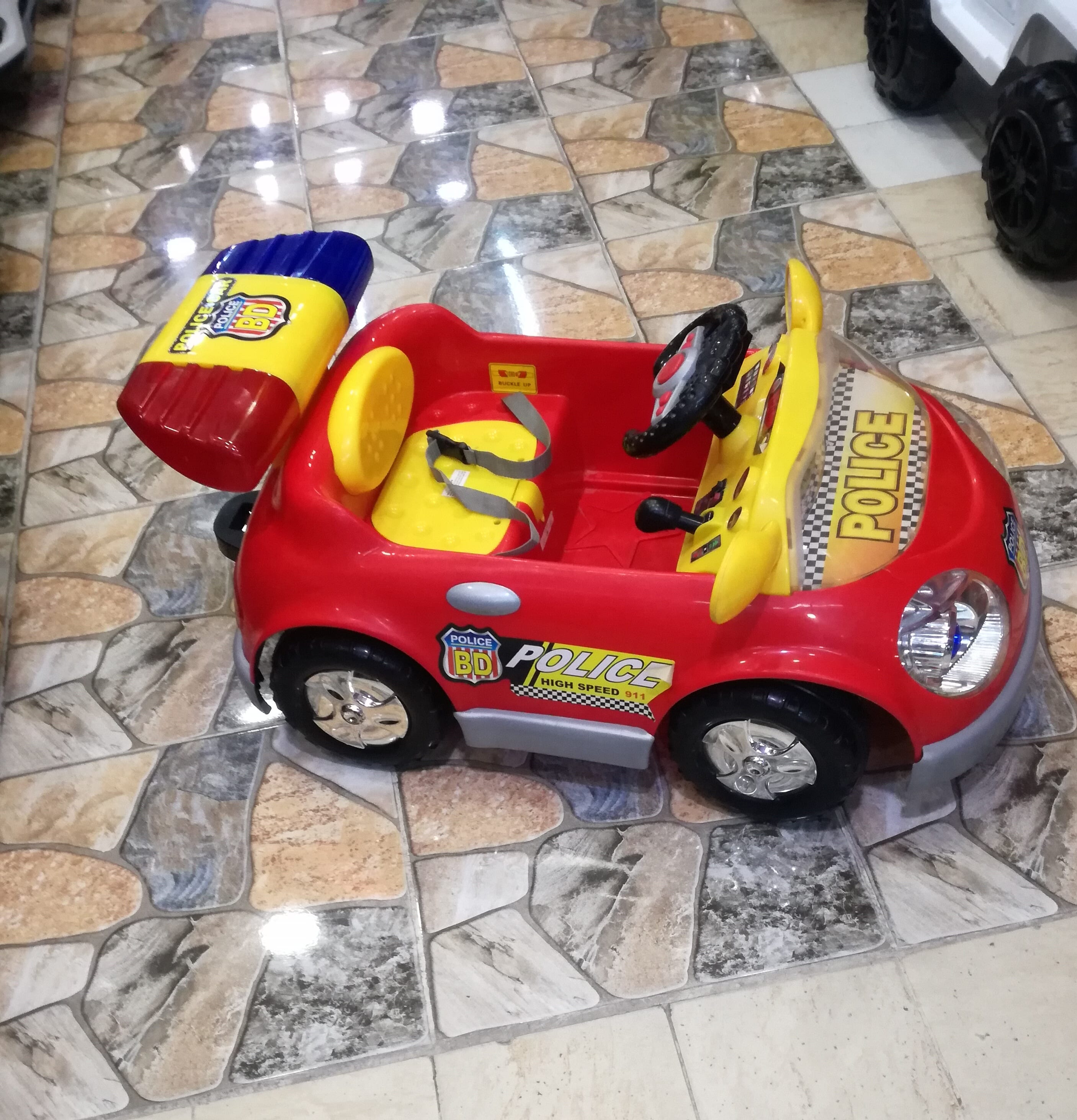 سيارة شحن للأطفال
لا تنسَ أنك شاهدت هذا الإعلان في عنكبوت
سيارة شحن للأطفال POLICE car
من عمر...