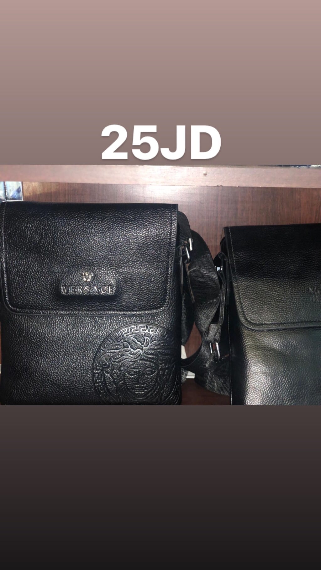 محافظ وشنط للبيع عالي الجودة الاسعار مرفقة بالصور
لا تنسَ أنك شاهدت هذا الإعلان في عنكبوت
للب...