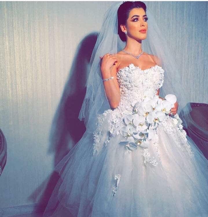 صبايا العقبة والديسي عروض مغرية ع لفساتين اعراس وخطوبة كلو اقل من 100
لا تنسَ أنك شاهدت هذا الإعلان في عنكبوت...