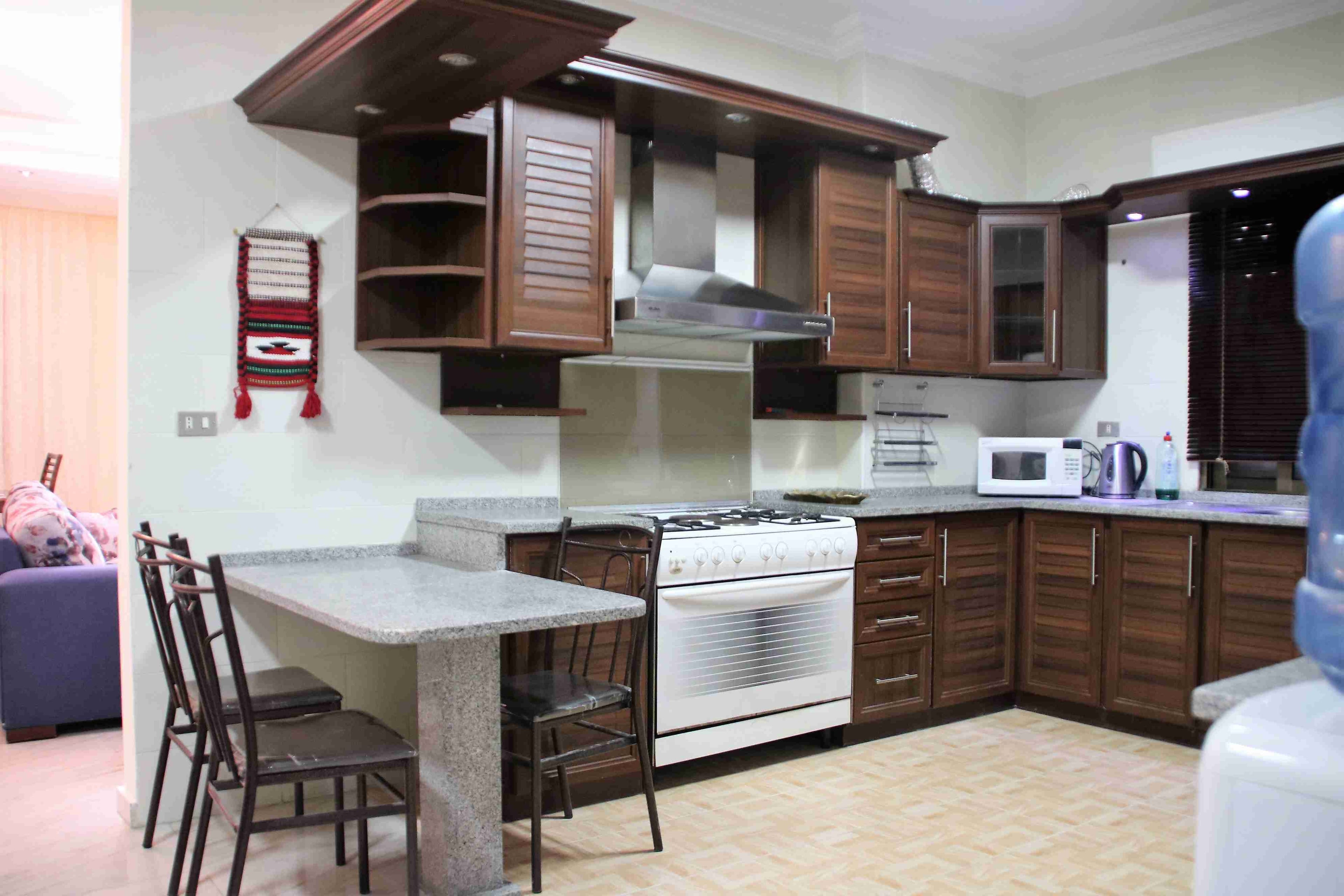 شقة مفروشة فرش فاخر - 3 نوم - خلدة stylish 3 bedrooms apartment in Khalda
لا تنسَ أنك شاهدت هذا الإعلان في عنكبوت...