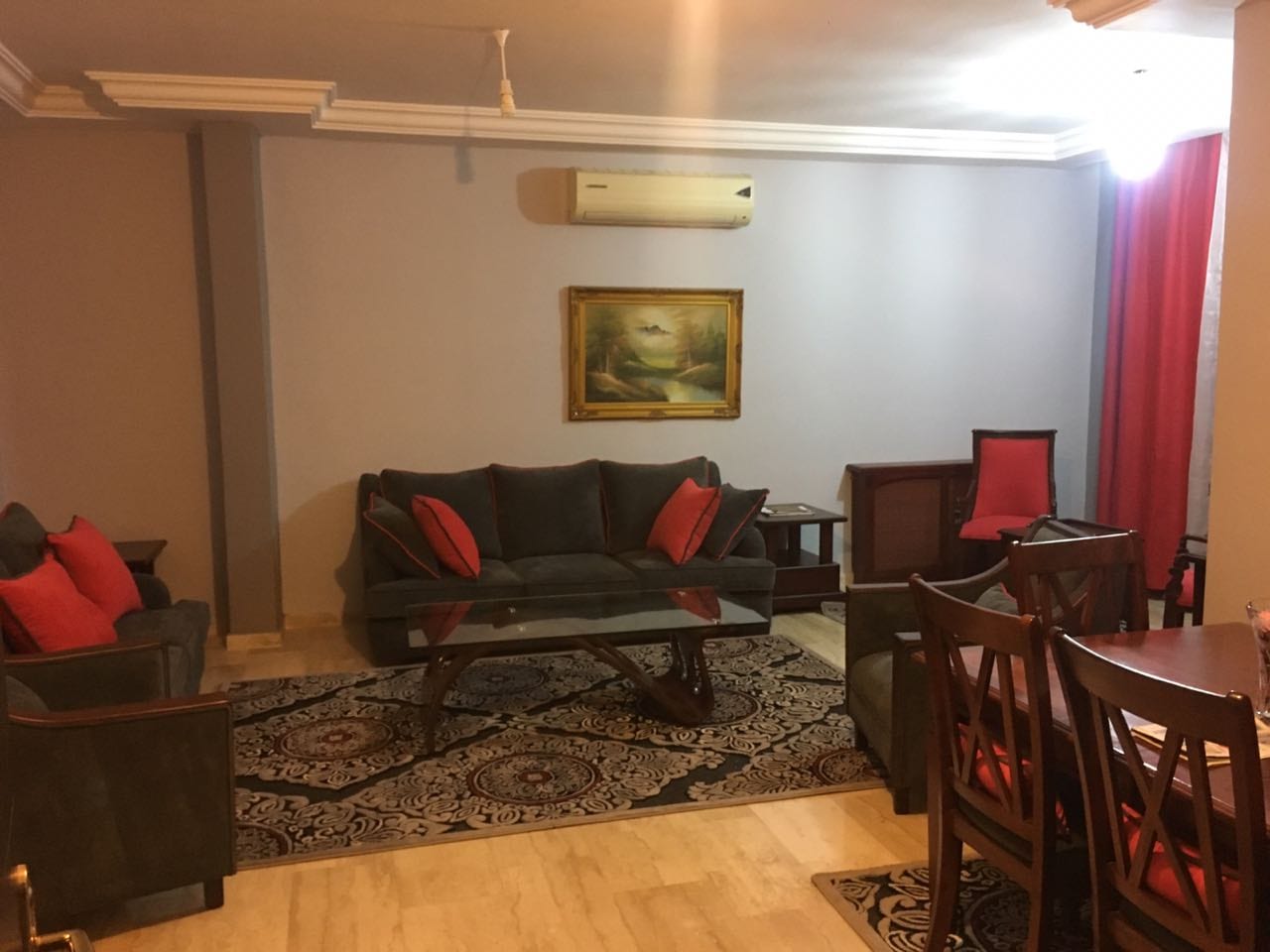 شقة مع حديقة وترسات للبيع في السابع
لا تنسَ أنك شاهدت هذا الإعلان في عنكبوت
كود (((13848)))...