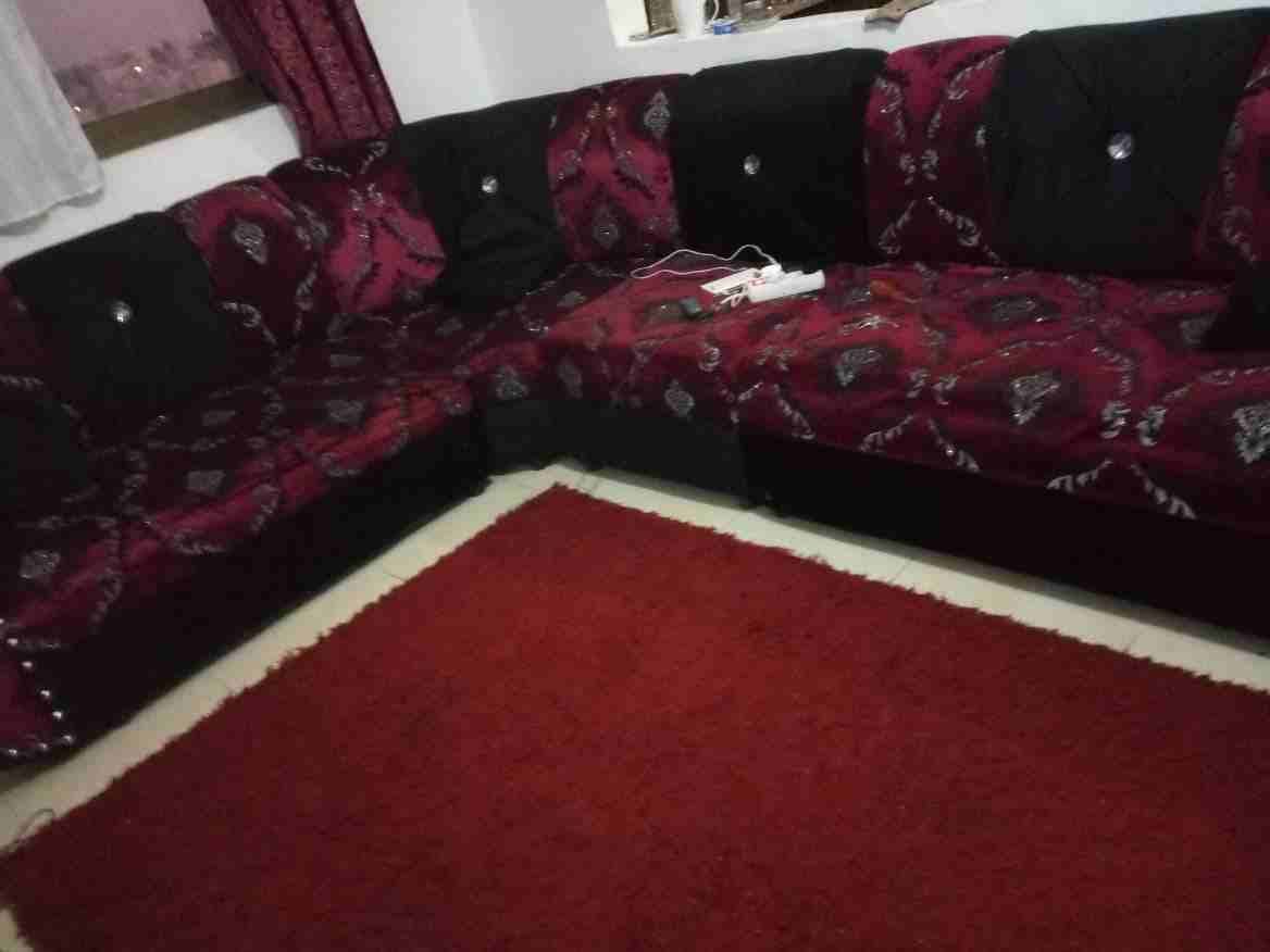 بحالة جيدة جدا
لا تنسَ أنك شاهدت هذا الإعلان في عنكبوت
نظيف جدا
-...