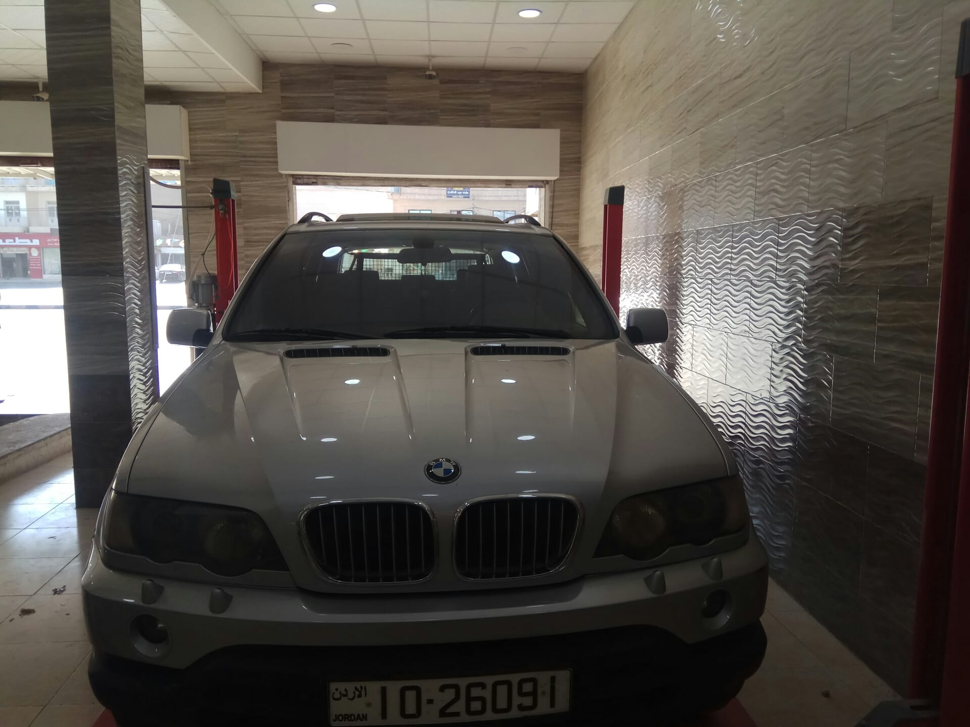 BMW X5
لا تنسَ أنك شاهدت هذا الإعلان في عنكبوت
التفاصيل بالصور...