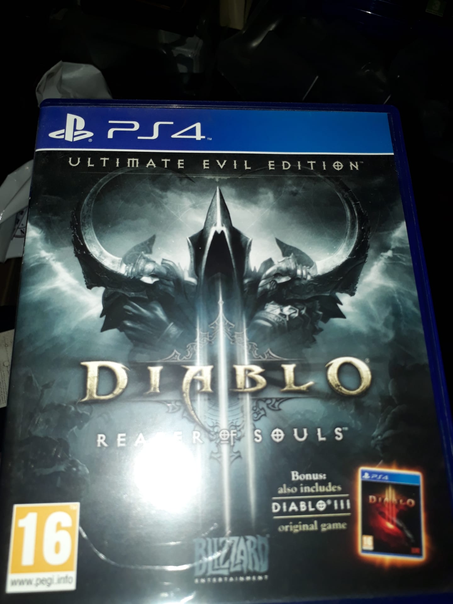 ps4 games...
لا تنسَ أنك شاهدت هذا الإعلان في عنكبوت
top clean like brand new ps4 games.......