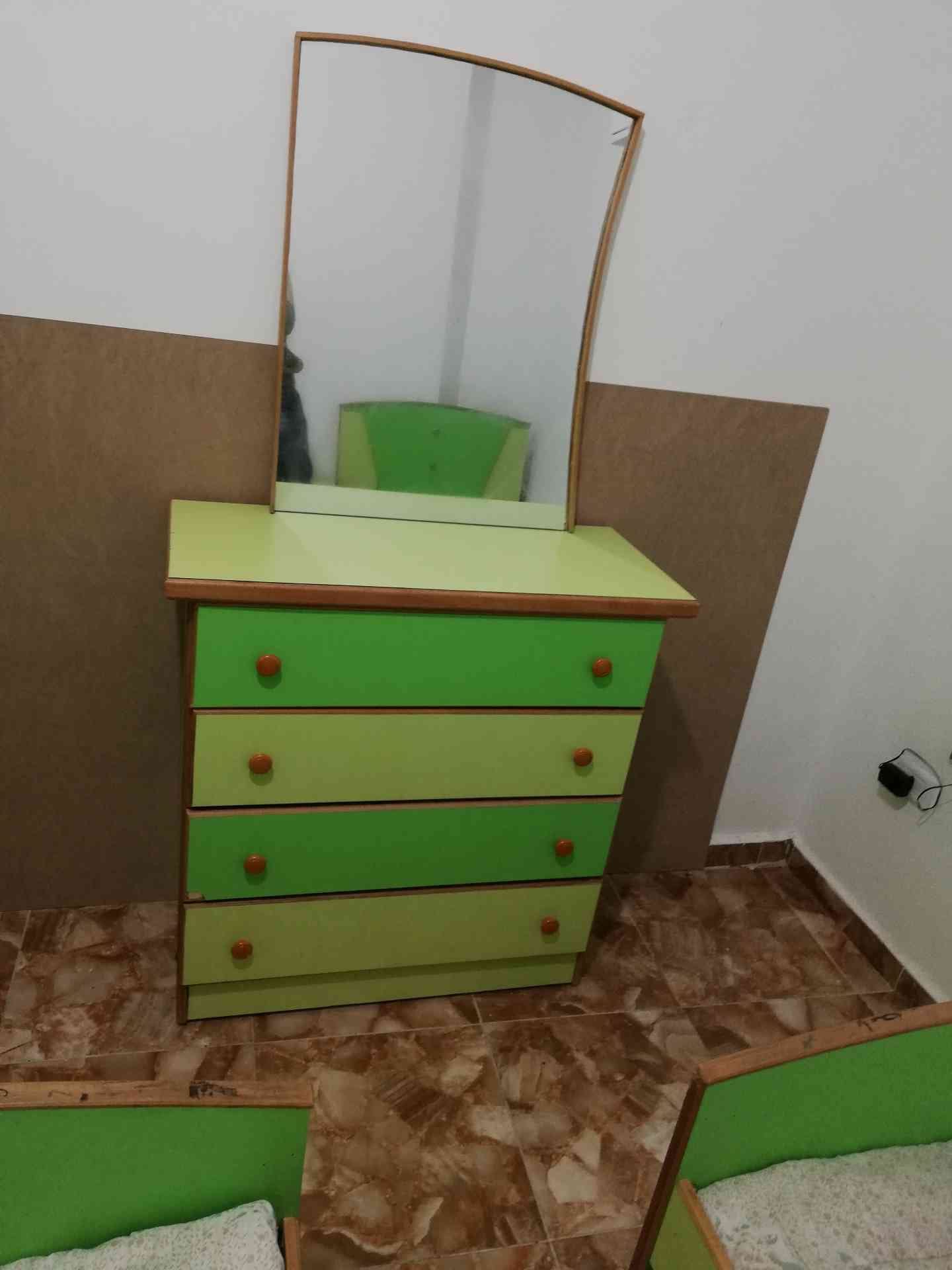 غرفه نوم شبابيه بحاله ممتازه
لا تنسَ أنك شاهدت هذا الإعلان في عنكبوت
غرفه نوم شبابيه بحاله مم...