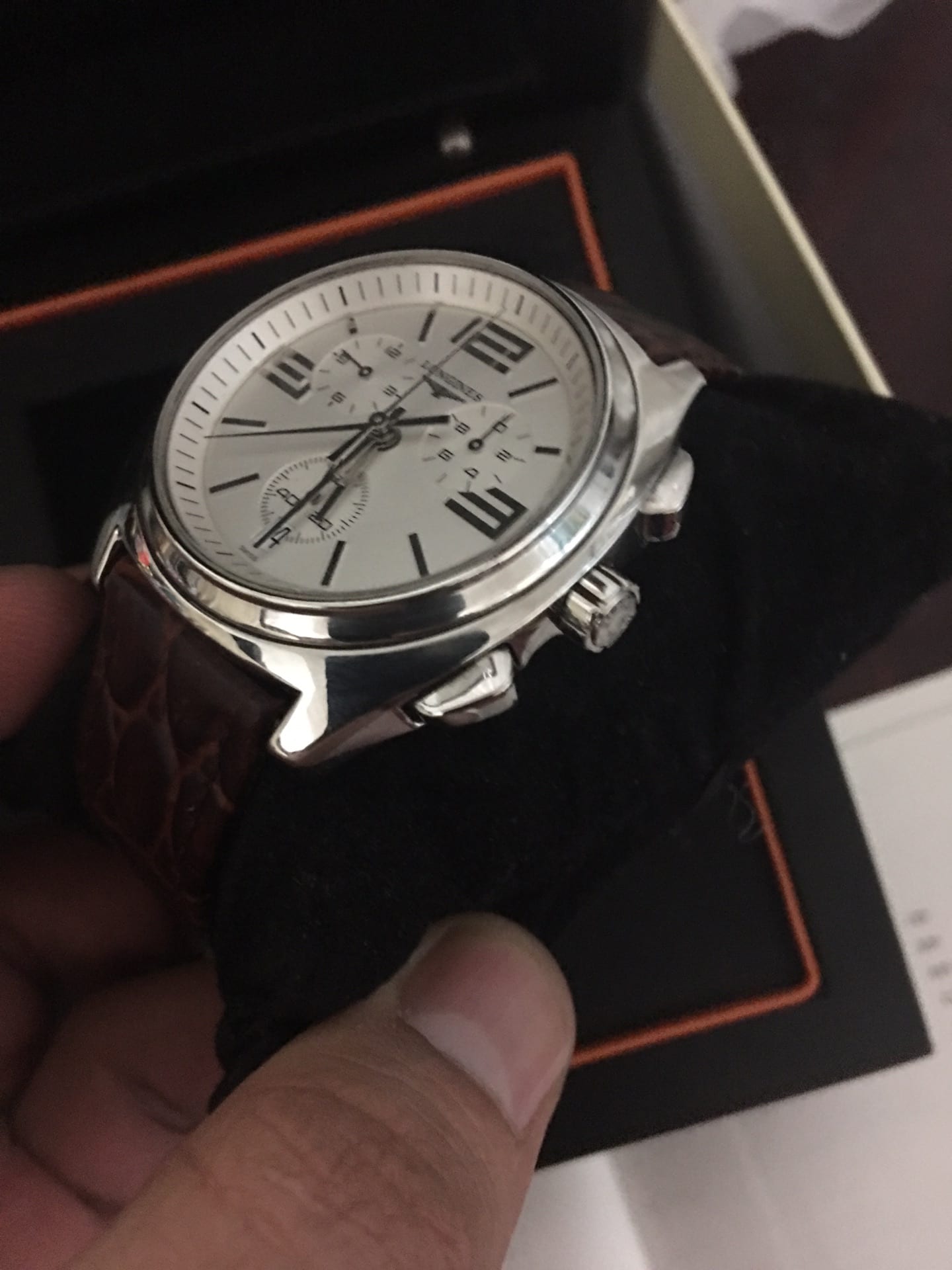 ساعة longines اصلية 100%
لا تنسَ أنك شاهدت هذا الإعلان في عنكبوت
ساعة لونجين سويسرية 100%
مو...