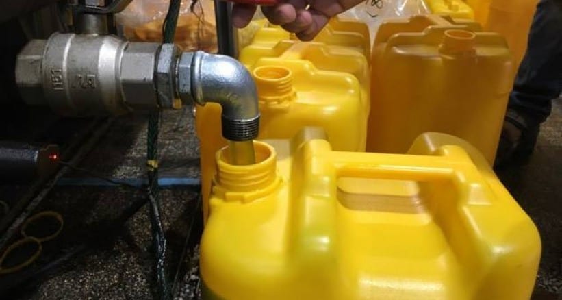 زيت زيتون بضمانة الطعم والمذاق
لا تنسَ أنك شاهدت هذا الإعلان في عنكبوت
زيت زيتون بلدي بضمانة...