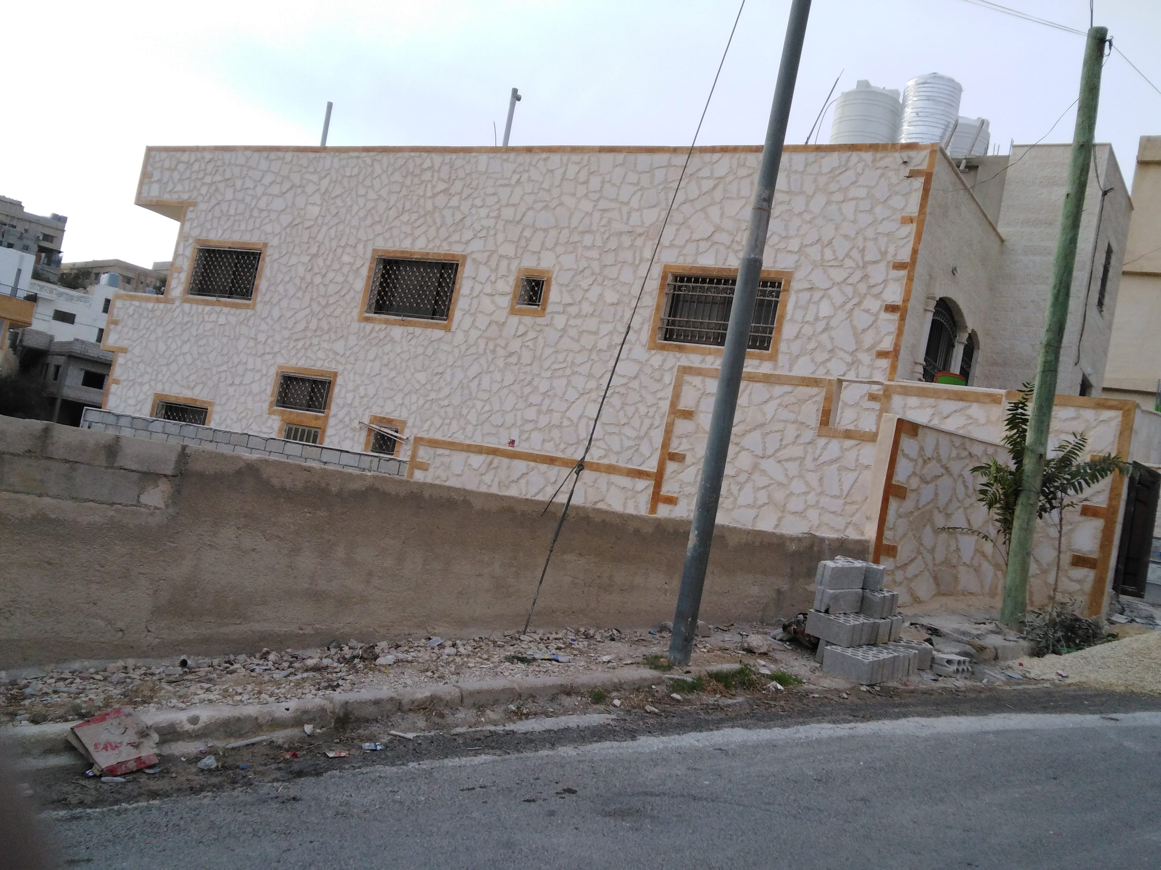 تركيب الشحف
لا تنسَ أنك شاهدت هذا الإعلان في عنكبوت
وتركيب شحف بكافه الديكورات ثمانيه تنكات...