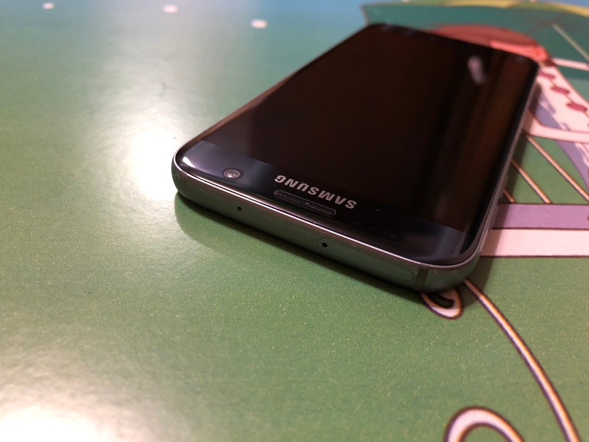 Galaxy s7 & s7 edge
لا تنسَ أنك شاهدت هذا الإعلان في عنكبوت
السلام عليكم
جلاكسي اس 7 ادج...