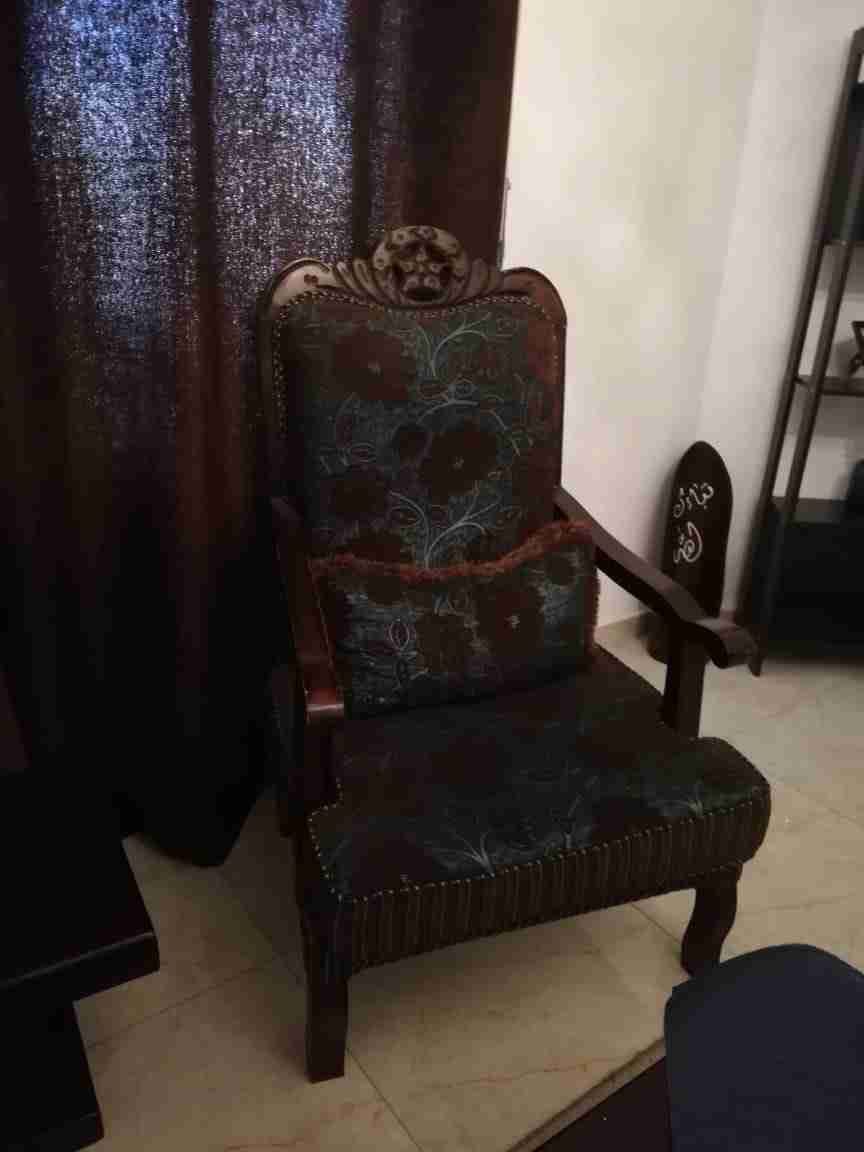 طقم كنب 7مقاعد بسعر مغري جدا
لا تنسَ أنك شاهدت هذا الإعلان في عنكبوت
طقم كنب بحالة جيدة جداً...