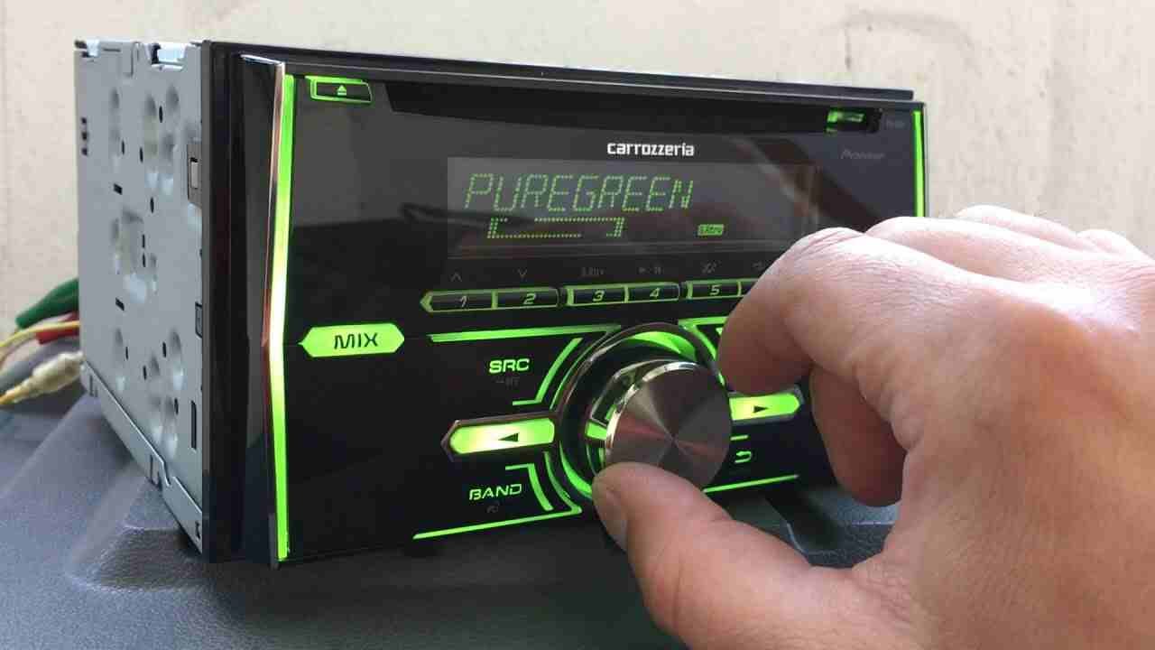 مسجل طبقتين بايونير Pioneer Carrozzeria ياباني CD / AUX / USB ألوان
لا تنسَ أنك شاهدت هذا الإعلان في عنكبوت...