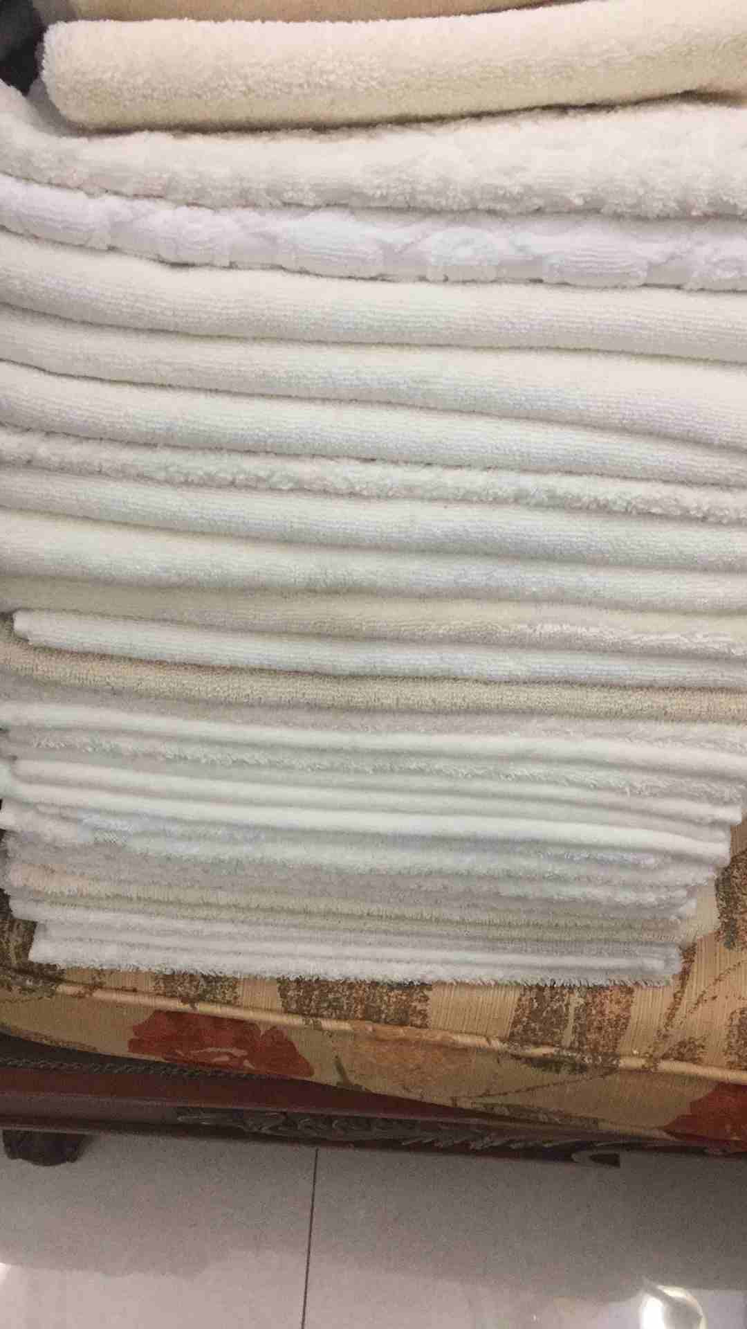 شروة حررررررق بشاكير ومناشف فخمه تركي الصنع قطن 100٪
لا تنسَ أنك شاهدت هذا الإعلان في عنكبوت
للج...