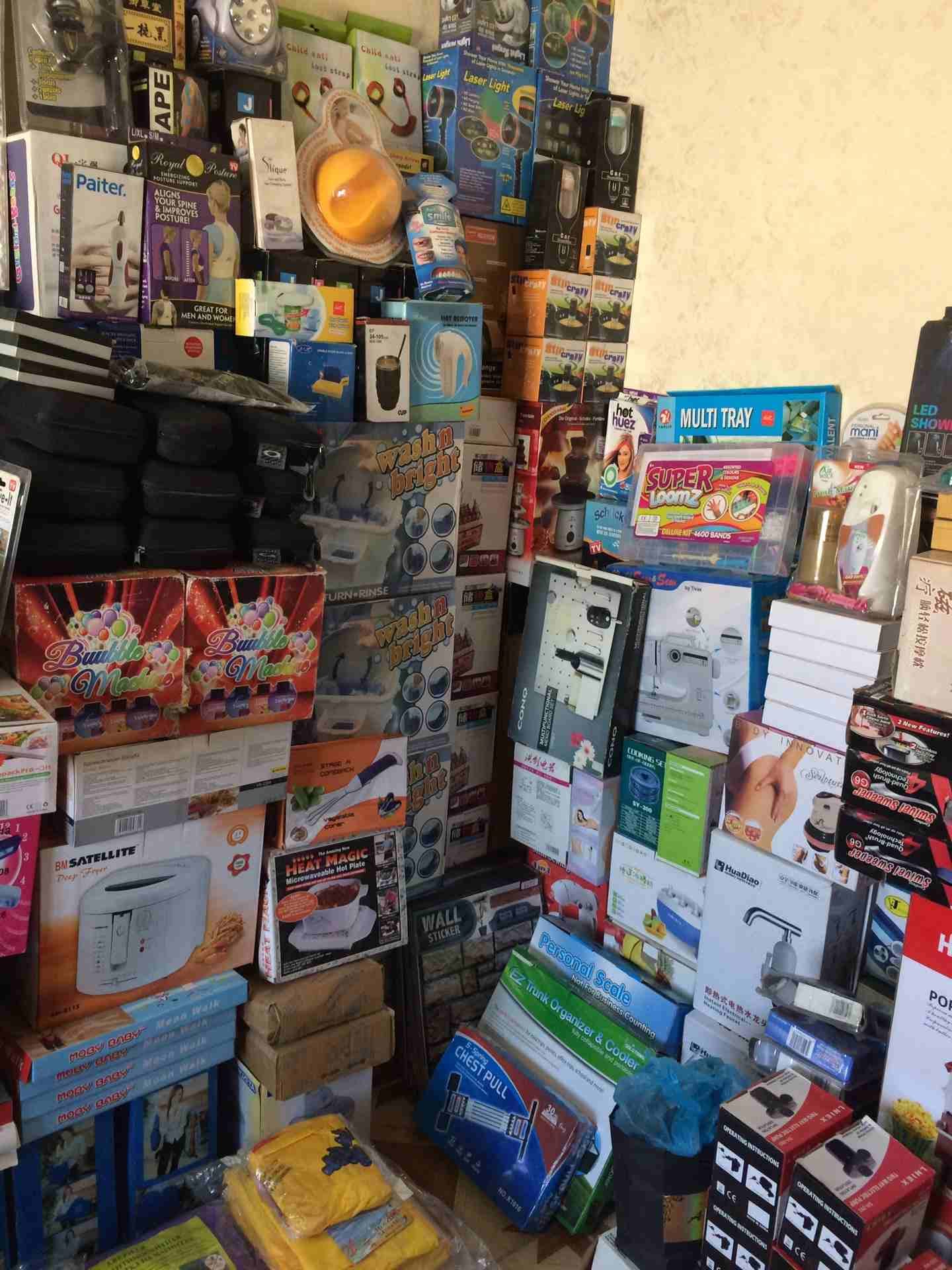 شروة بسعر جملة الجملة للبيع
لا تنسَ أنك شاهدت هذا الإعلان في عنكبوت
0798241514
الشروة عبارة عن ساعات كوبي ماركات عدد 70 ساعه...