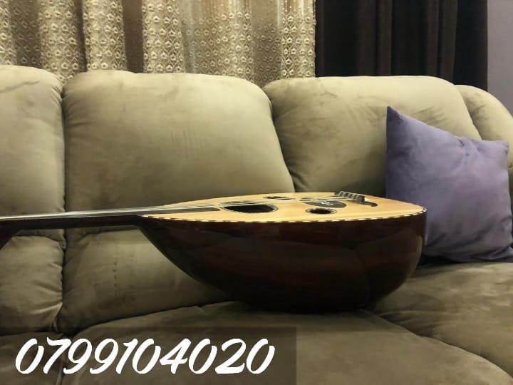جوهره الفن جديد اصلي 100‎%‎ خشب الجوز مفاتيح ابنوس اوتار برمد الماني
لا تنسَ أنك شاهدت هذا الإعلان في عنكبوت...