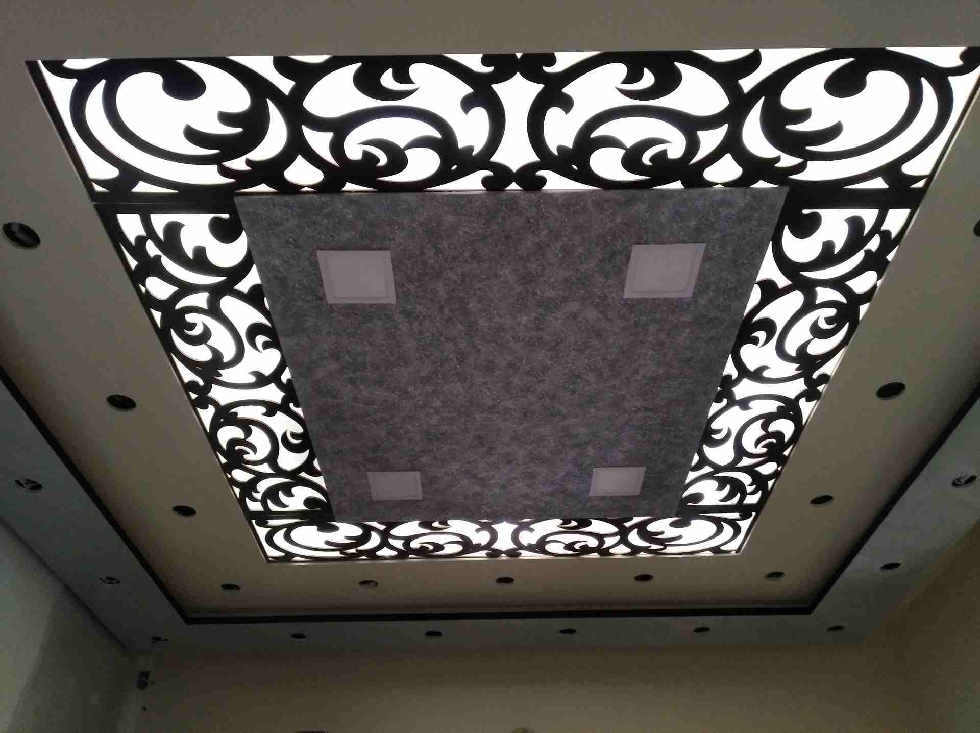 تصميم وإشراف وتنفيذ جميع اعمال الديكورات
لا تنسَ أنك شاهدت هذا الإعلان في عنكبوت
تصميم وإشراف وتن...