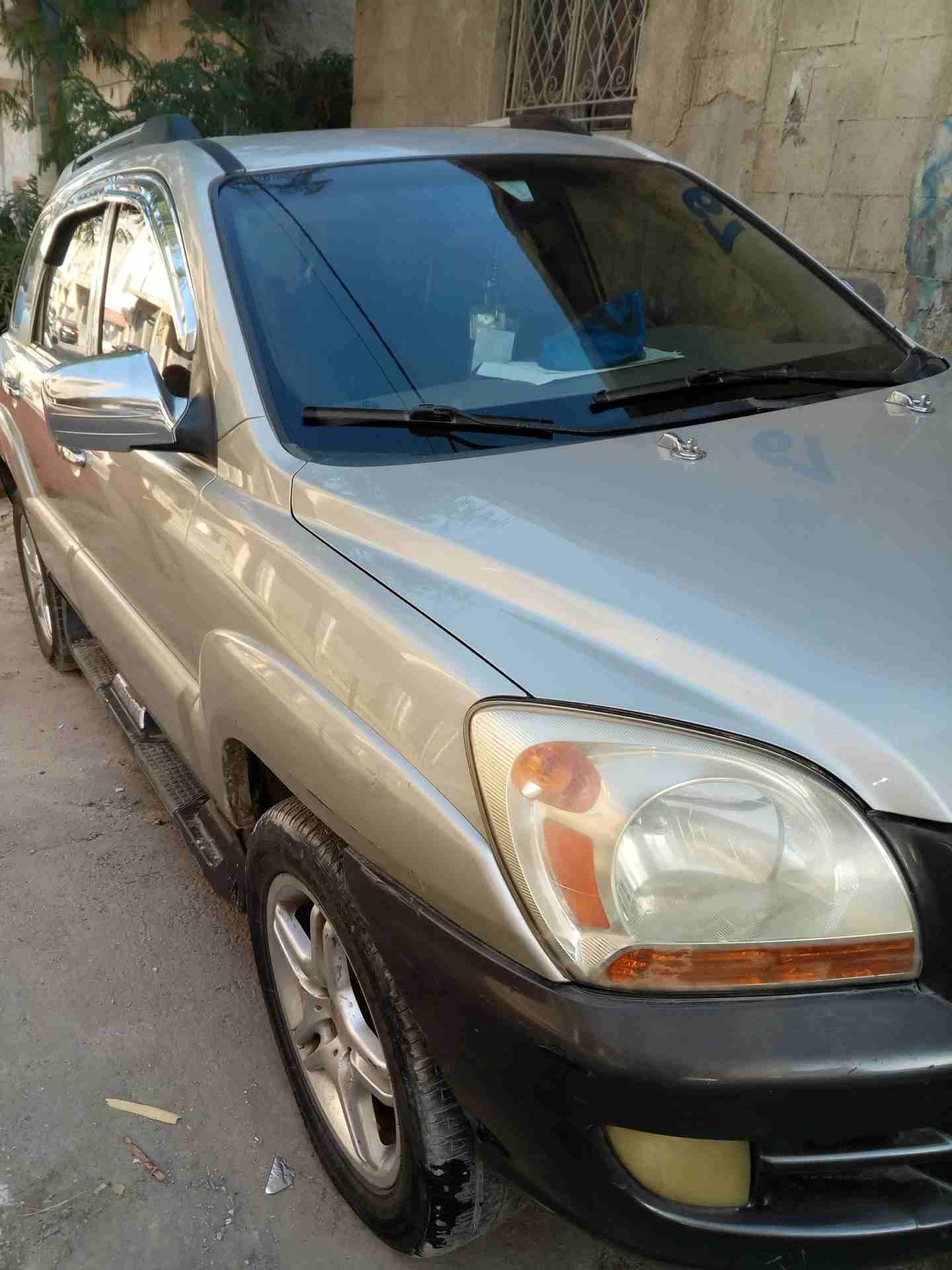 كيا سبورتاج جيب 2005
لا تنسَ أنك شاهدت هذا الإعلان في عنكبوت
فتحه ،دفع رباعي، فرش...