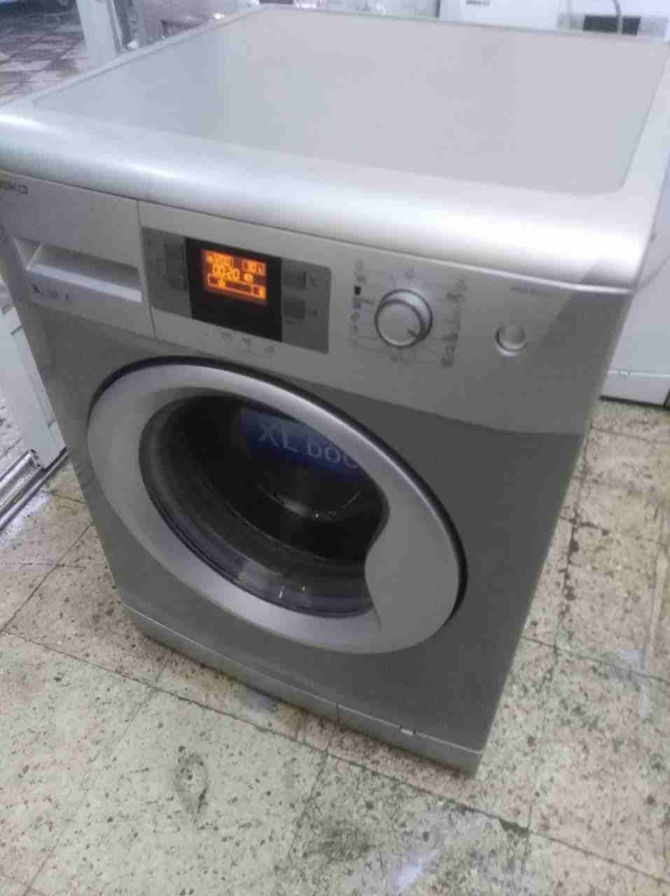 غساله فل بيكو تركي 8كيلو 1200دوره لون سلفر دجتل بحالة ممتازة
لا تنسَ أنك شاهدت هذا الإعلان في عنكبوت...