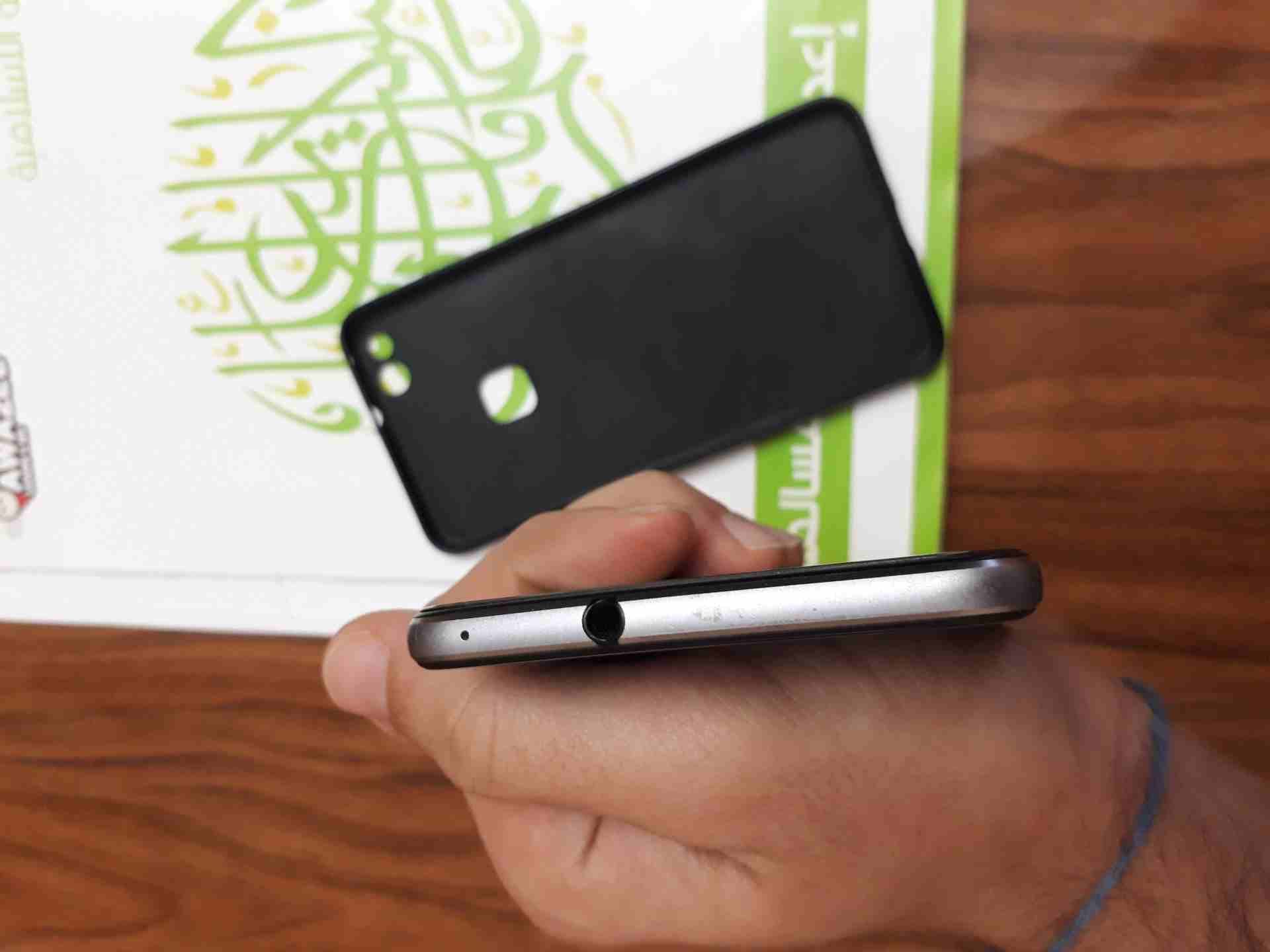 هواوي p10 lite وكاله للبيع او البدل مع شاحن ففط
لا تنسَ أنك شاهدت هذا الإعلان في عنكبوت
هواوي p10...