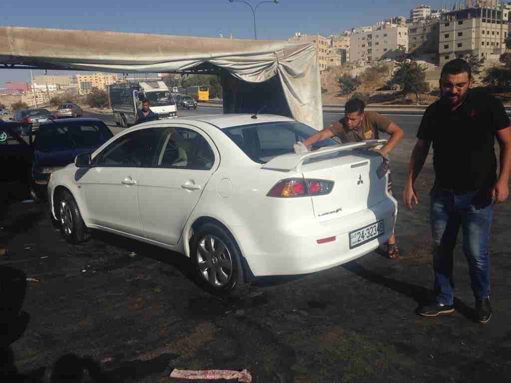 ميتسوبيشي لانسر 2013 EX لون ابيض
لا تنسَ أنك شاهدت هذا الإعلان في عنكبوت
اول اشي نكسب الصلاة عال...
