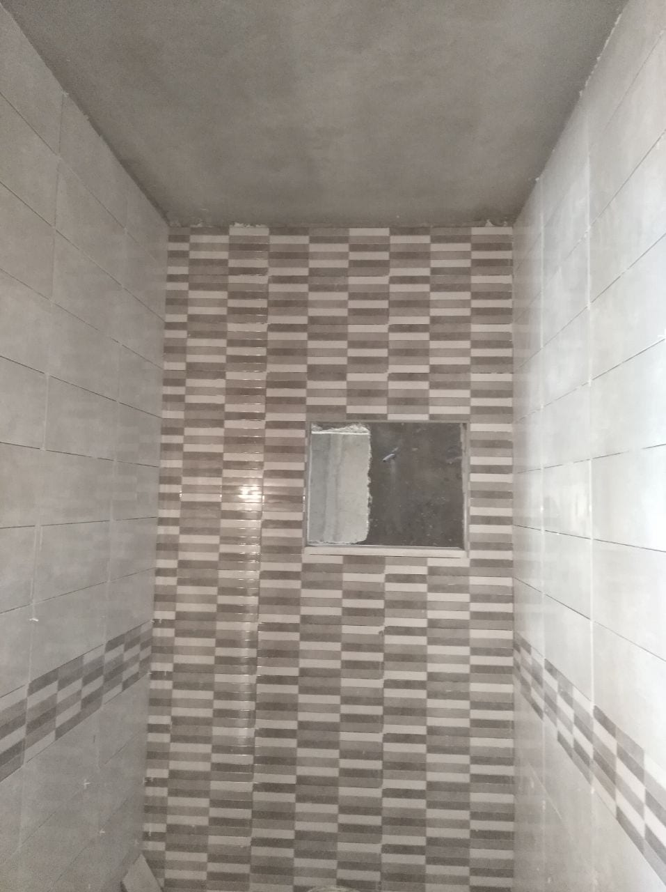 تركيب كافه انواع البلاط
لا تنسَ أنك شاهدت هذا الإعلان في عنكبوت
ابو يوسف لتركيب كافه انواع ال...