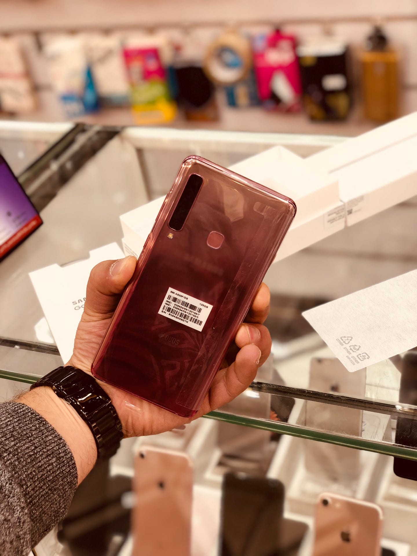 جهاز جديد 355A9 (2019)bci بسعر ممتاز جدا ///0797072998
لا تنسَ أنك شاهدت هذا الإعلان في عنكبوت...